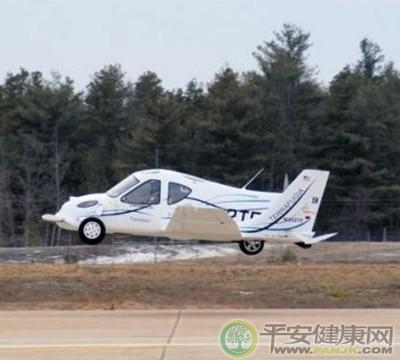 飞翔汽车“变形者”明年面世
