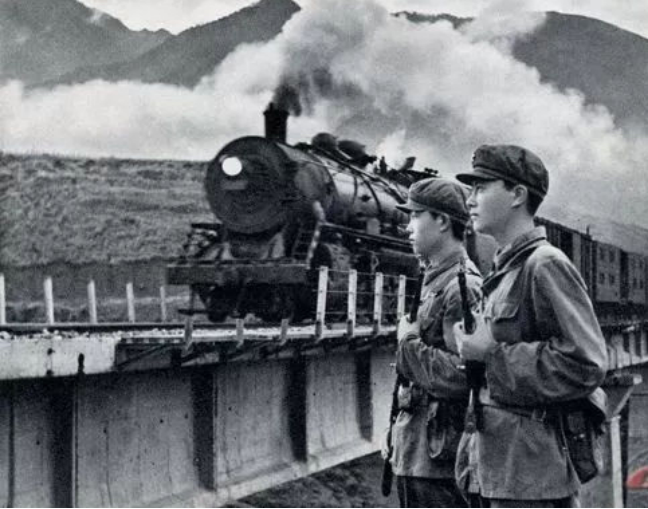 38年前铁道兵被裁,司令员和政委都是开国上将,他们后来去了哪?