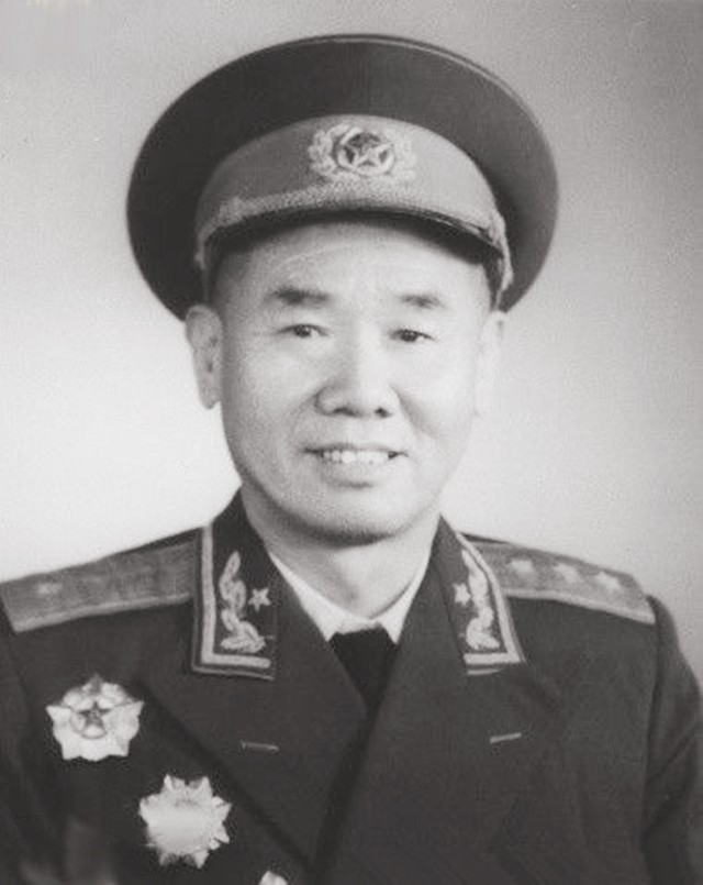 38年前铁道兵被裁,司令员和政委都是开国上将,他们后来去了哪?